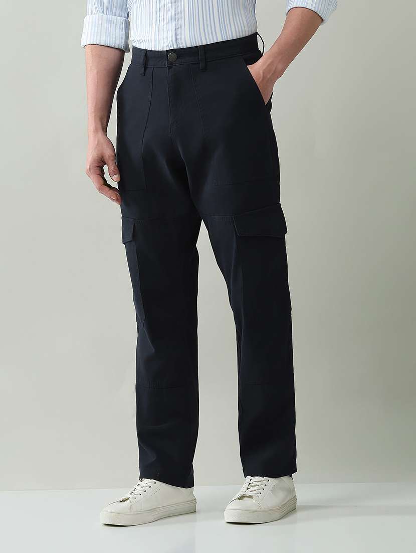 men solid mid rise regular fit cargo - 22368714 -  Standard Image - 2