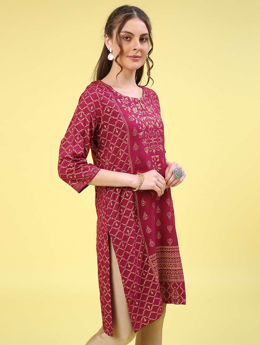 maroon rayon straight kurta - 22370909 -  Standard Image - 2