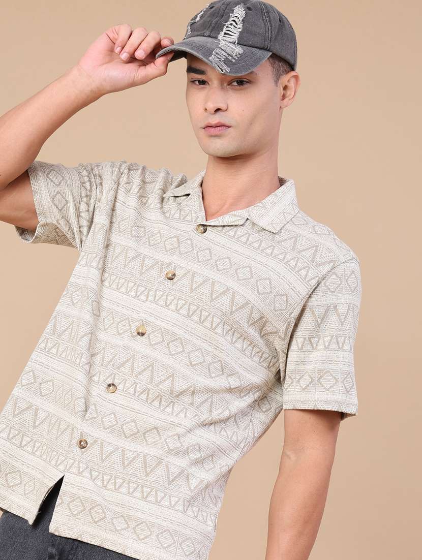 men printed short sleeve regular fit casual shirt