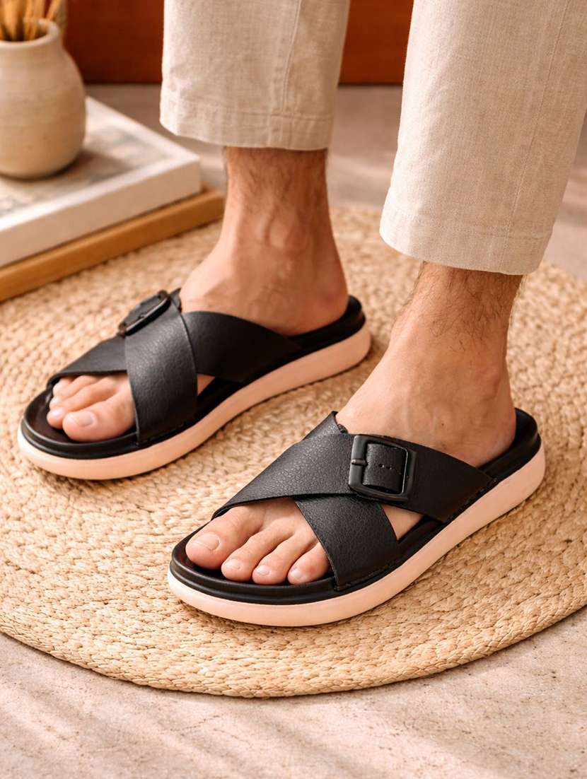 men solid slip on sandal