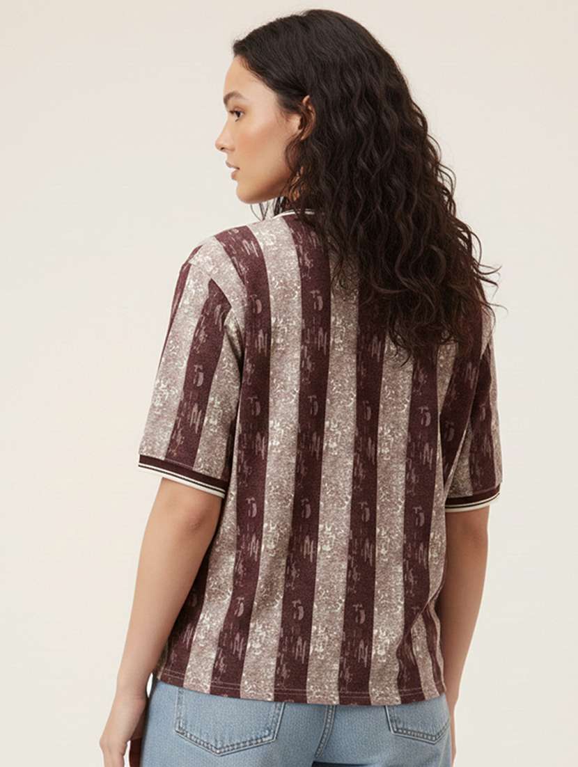 women striped short sleeve oversized polo t-shirt - 22374206 -  Standard Image - 2