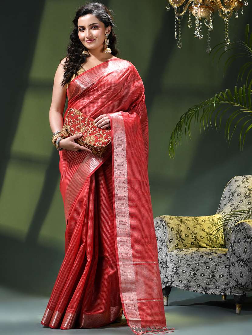 women checkered bordered saree with blouse