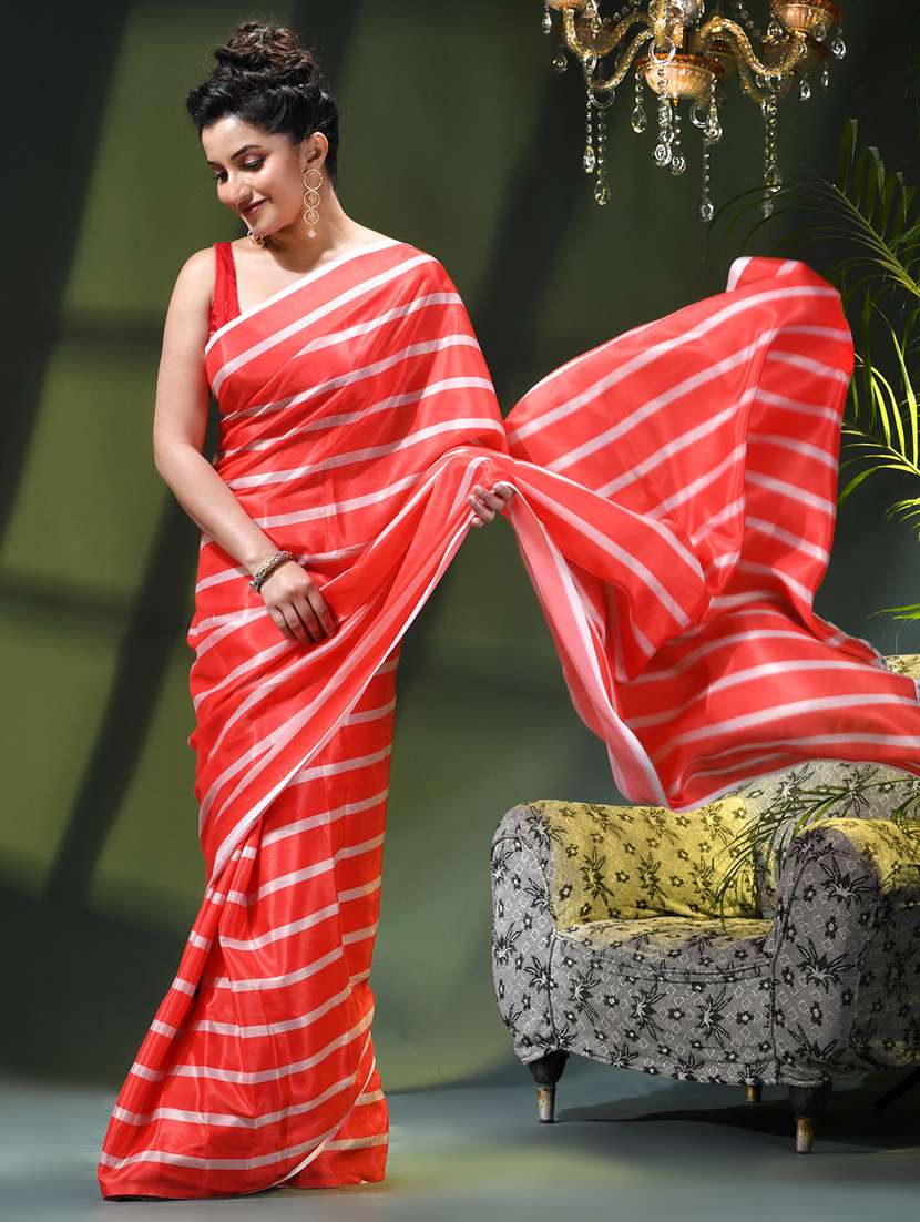 women striped printed saree - 22376140 -  Standard Image - 2