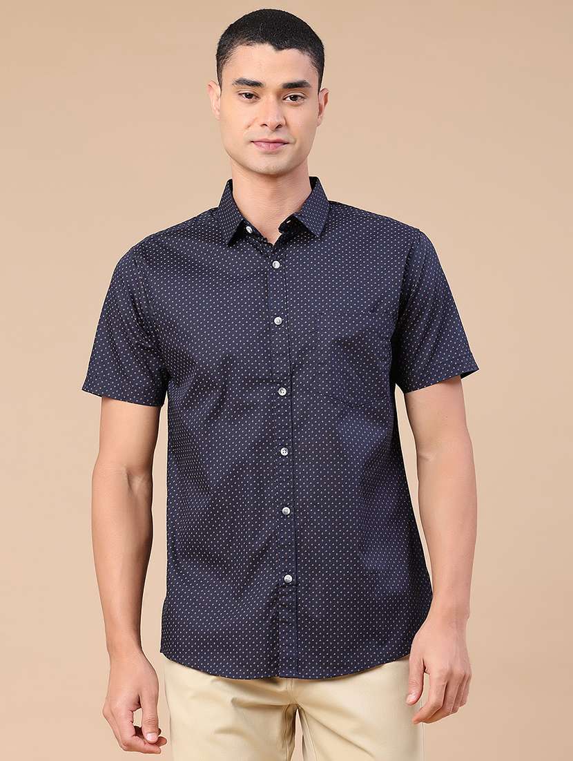 men printed short sleeve regular fit casual shirt - 22376798 -  Standard Image - 2