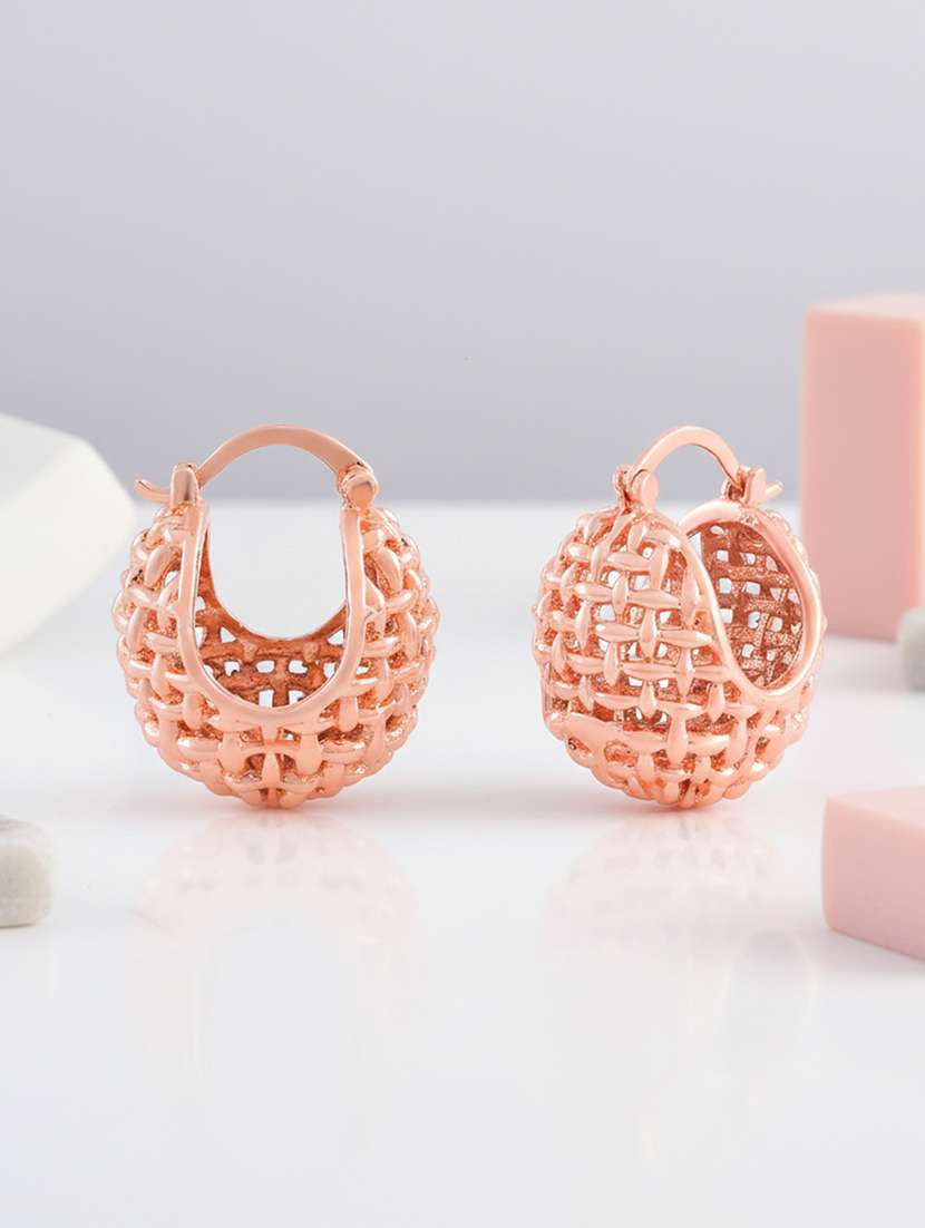 women solid hoop earring