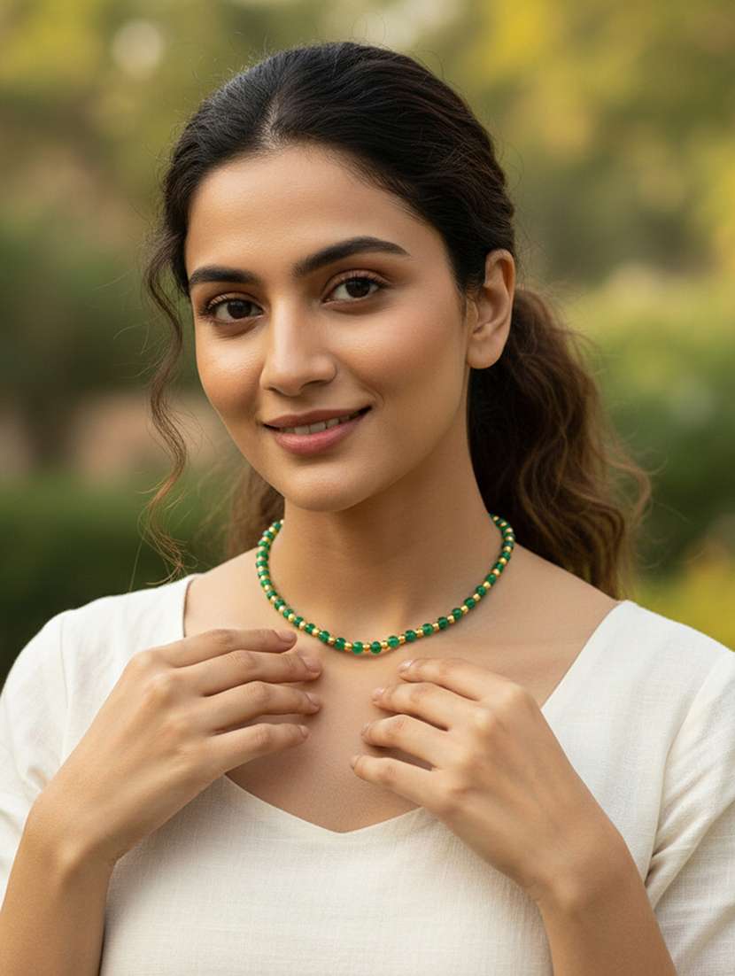 created emerald necklace for women - 22377227 -  Standard Image - 2