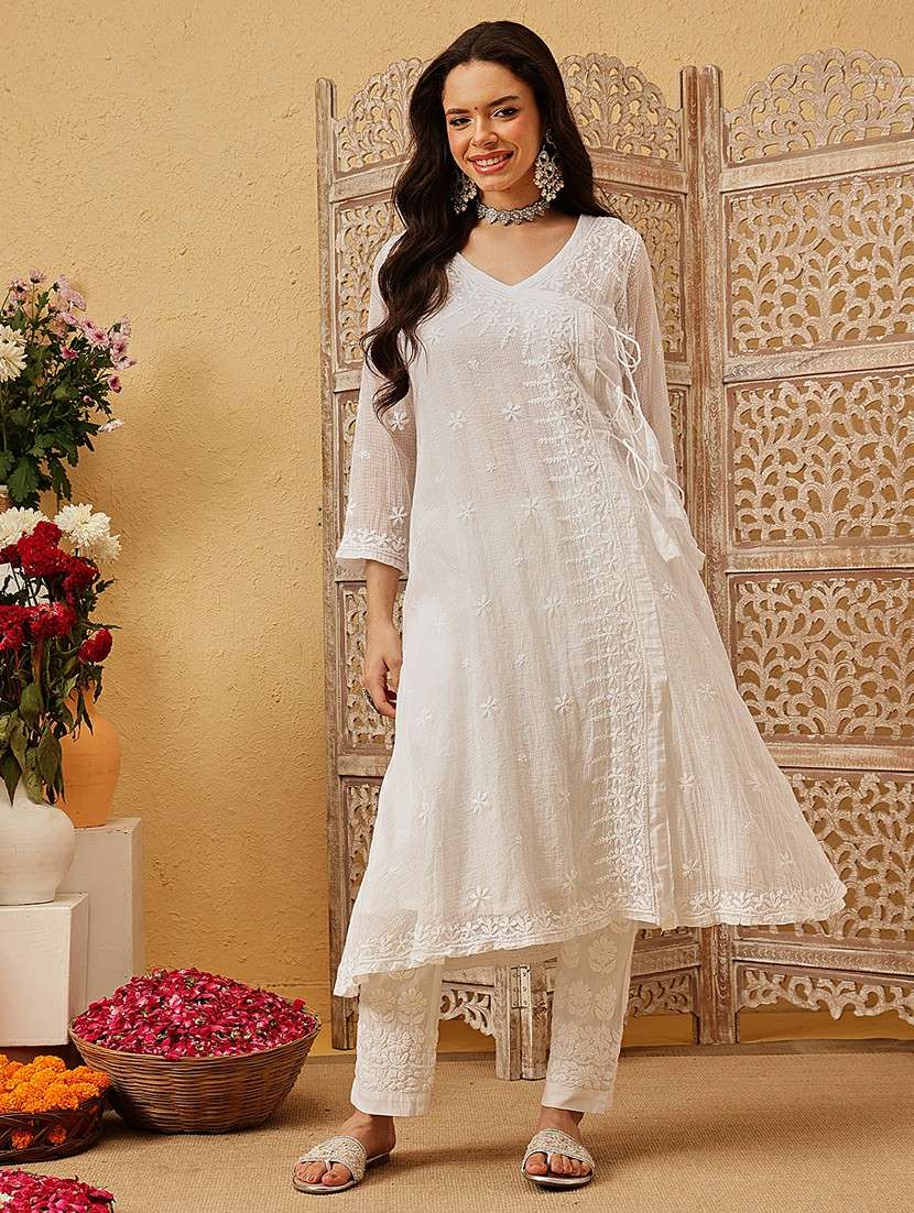 women chikankari three quarter sleeve angrakha kurta - 22377339 -  Standard Image - 2