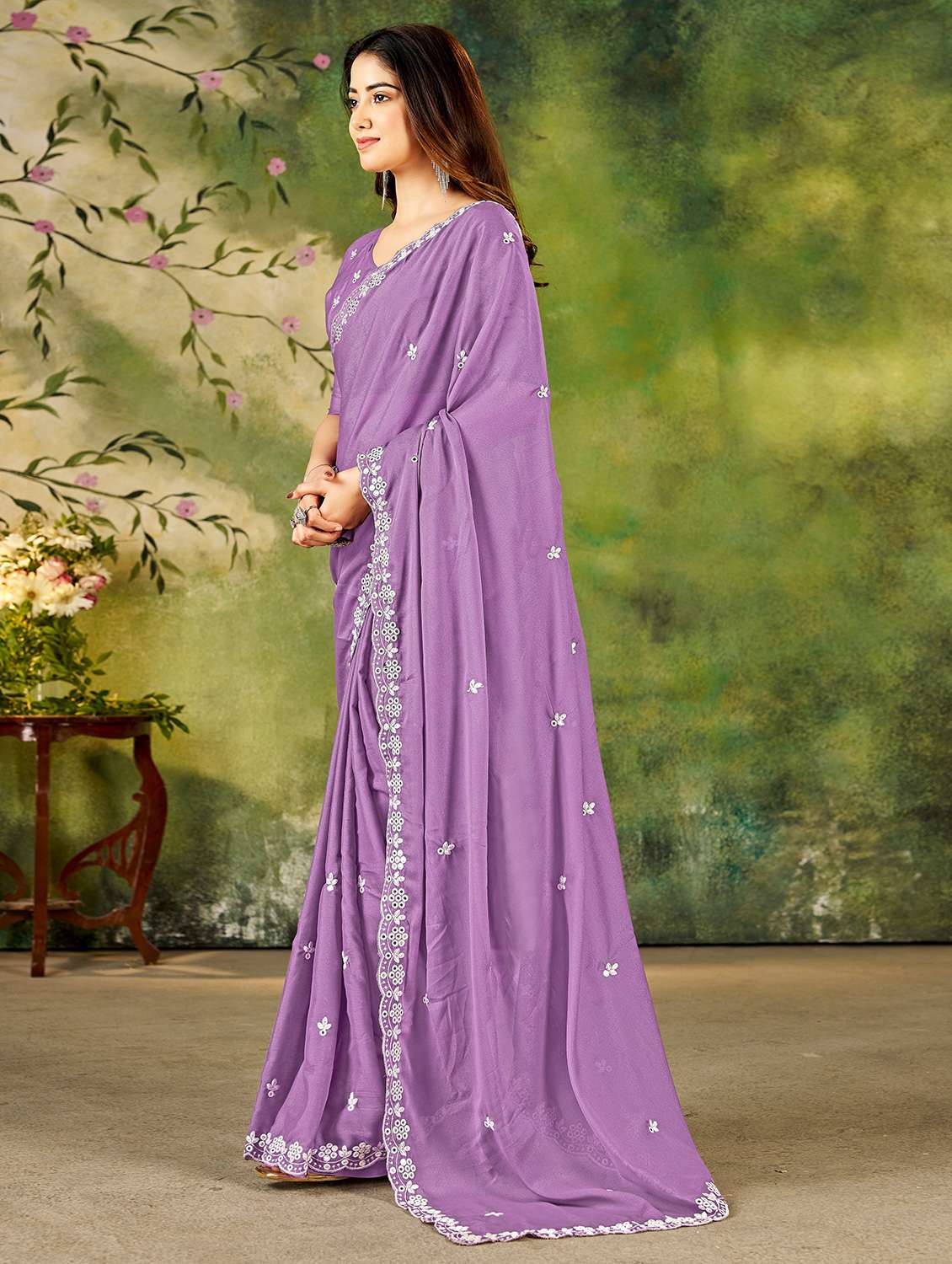 women solid with work embroidered saree with blouse - 22377525 -  Standard Image - 2