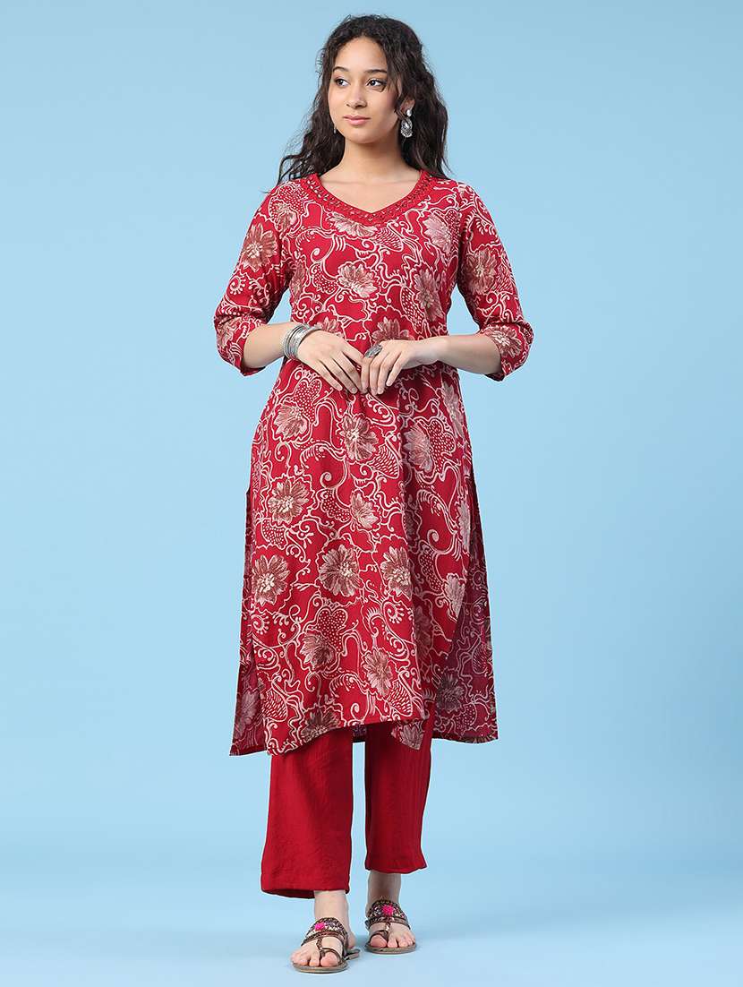 women printed three quarter sleeves kurta pant set - 22377857 -  Standard Image - 2
