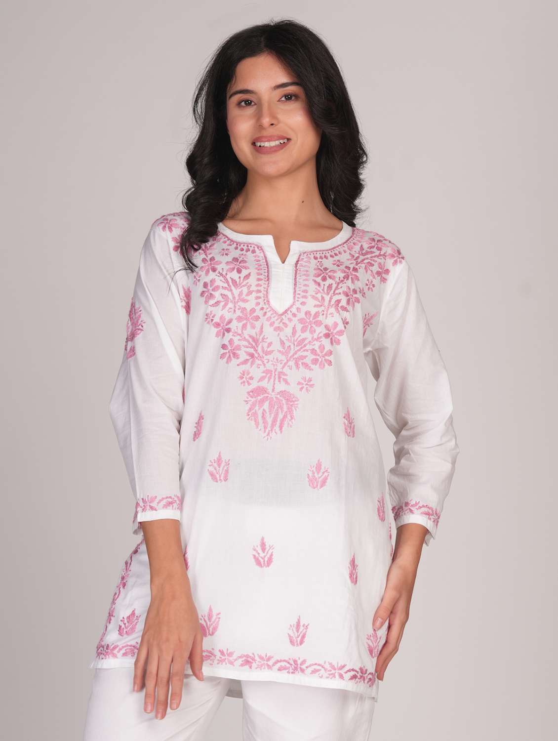 women notch neck chikankari straight kurti