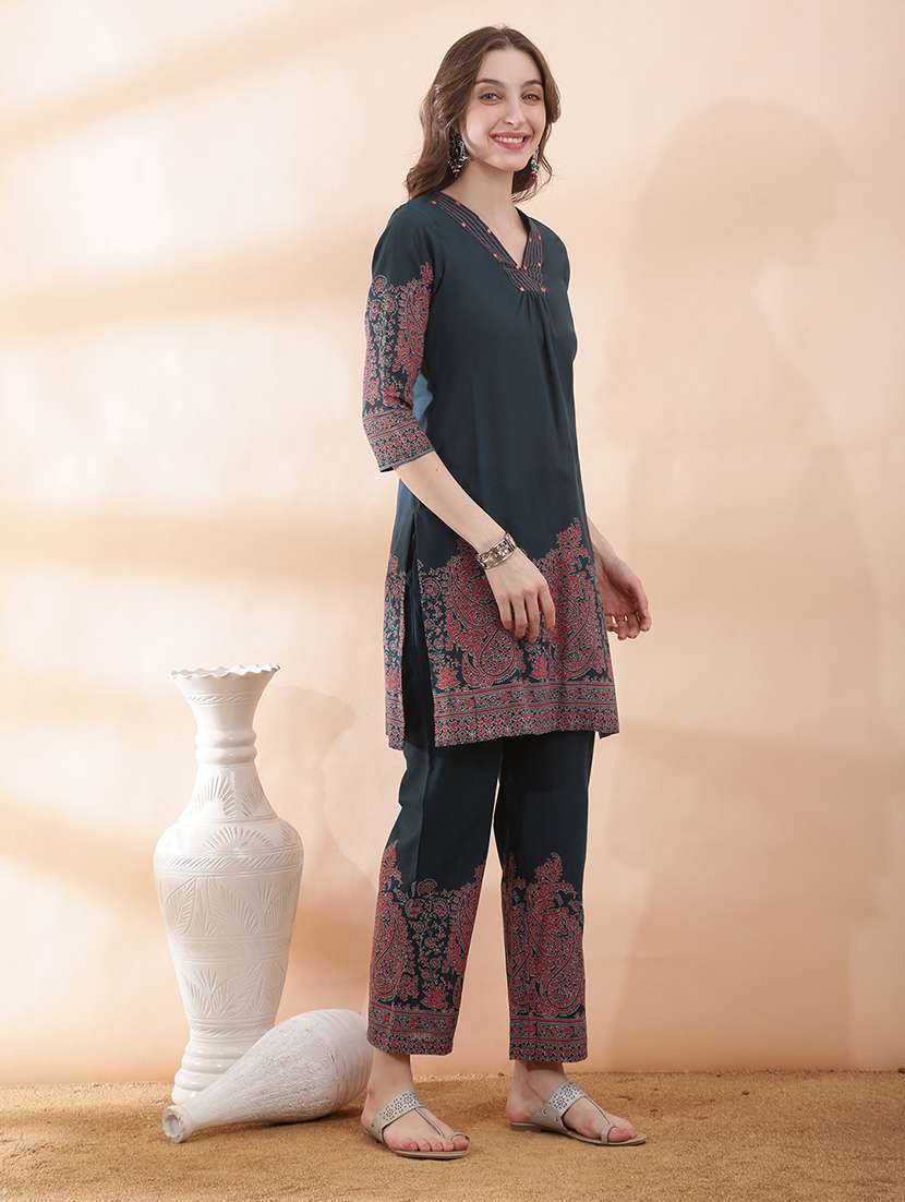 women paisley three quarter sleeve kurta pant set - 22378307 -  Standard Image - 2
