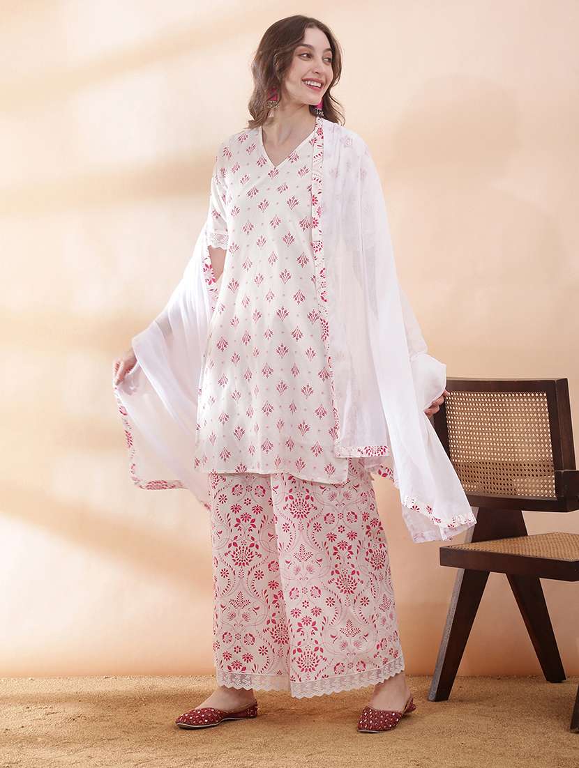 women printed short sleeve kurta palazzo with dupatta set - 22378309 -  Standard Image - 2