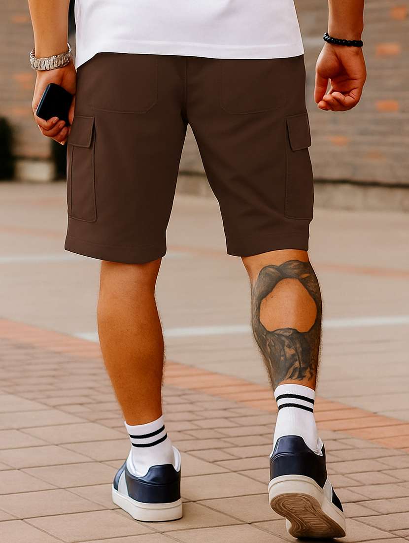 men solid mid rise regular fit cargo shorts - 22378536 -  Standard Image - 2