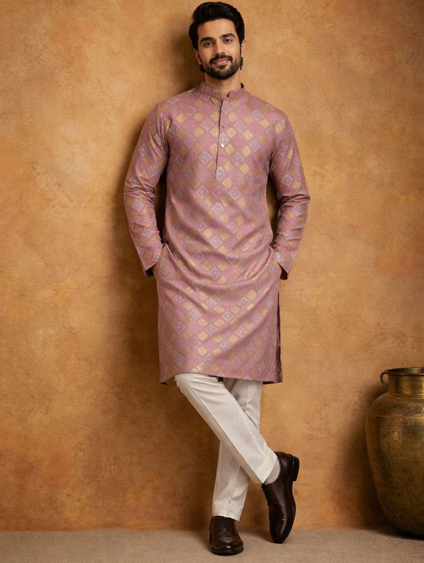 men printed mandarin neck kurta pyjama set