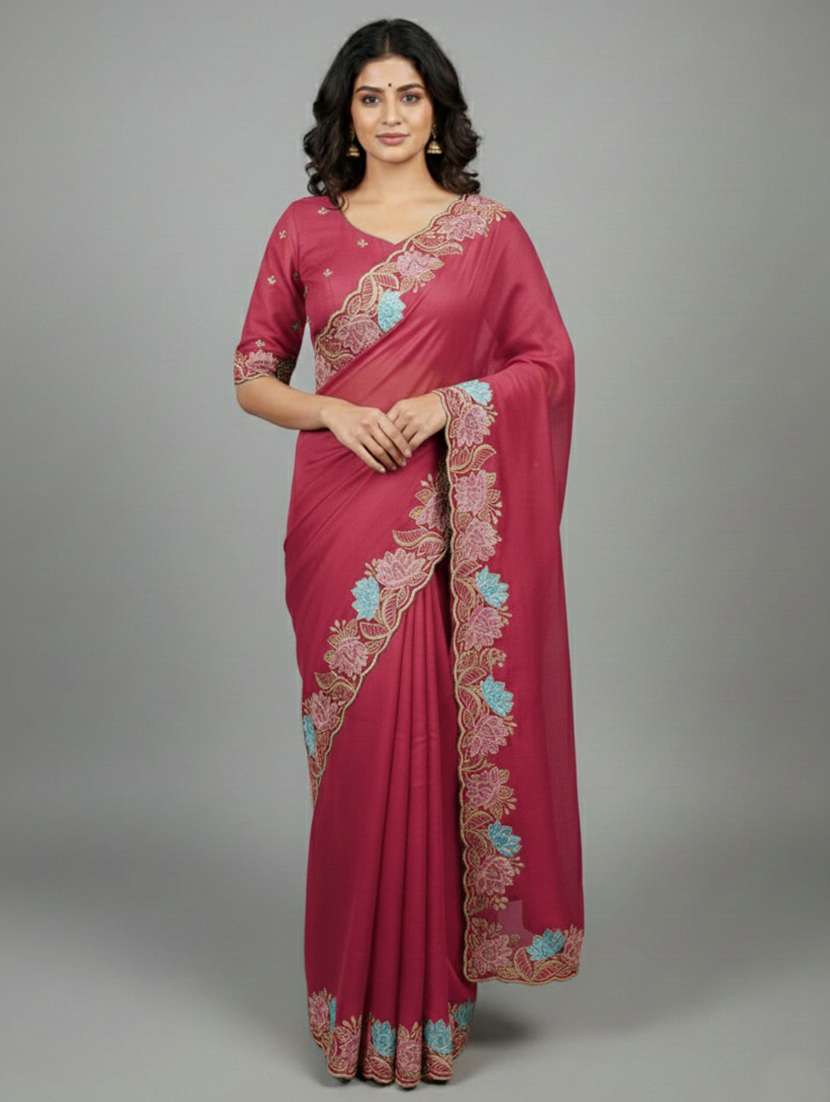 women solid with bordered saree with blouse