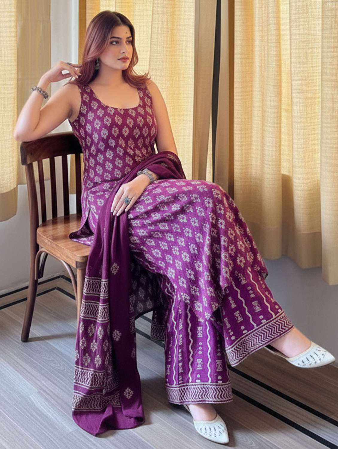 women printed sleeveless kurta palazzo with dupatta set - 22379476 -  Standard Image - 2