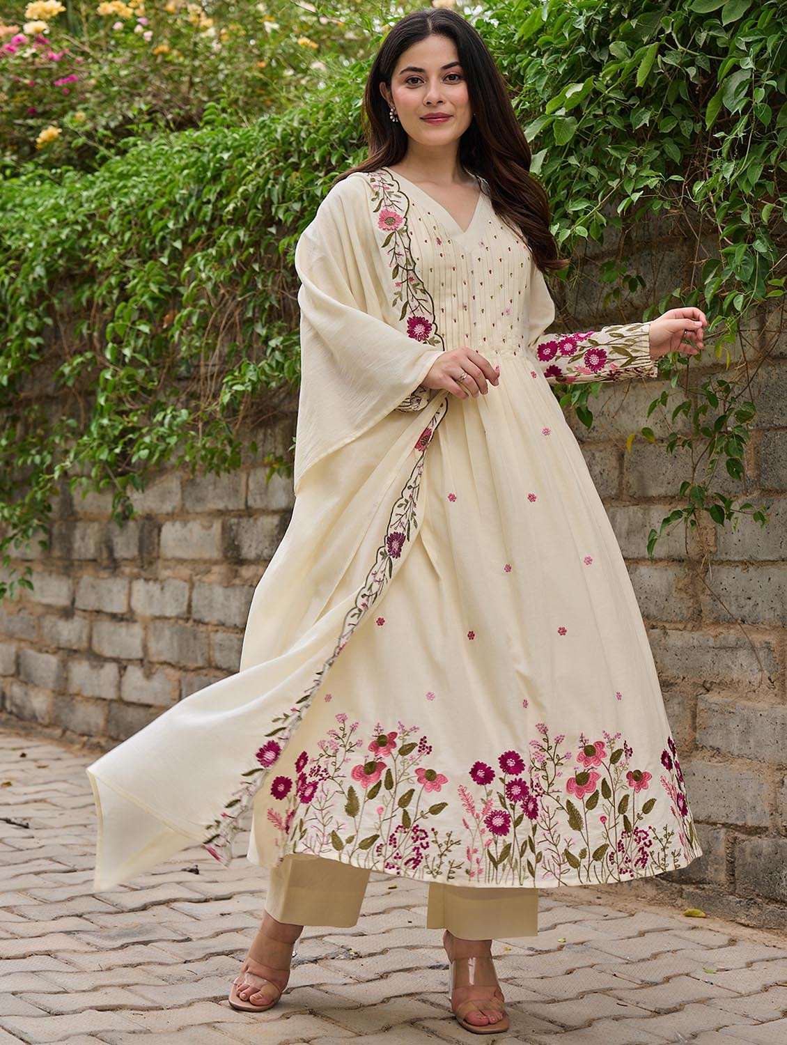 women solid with work long sleeve kurta pant with dupatta set - 22379490 -  Standard Image - 2