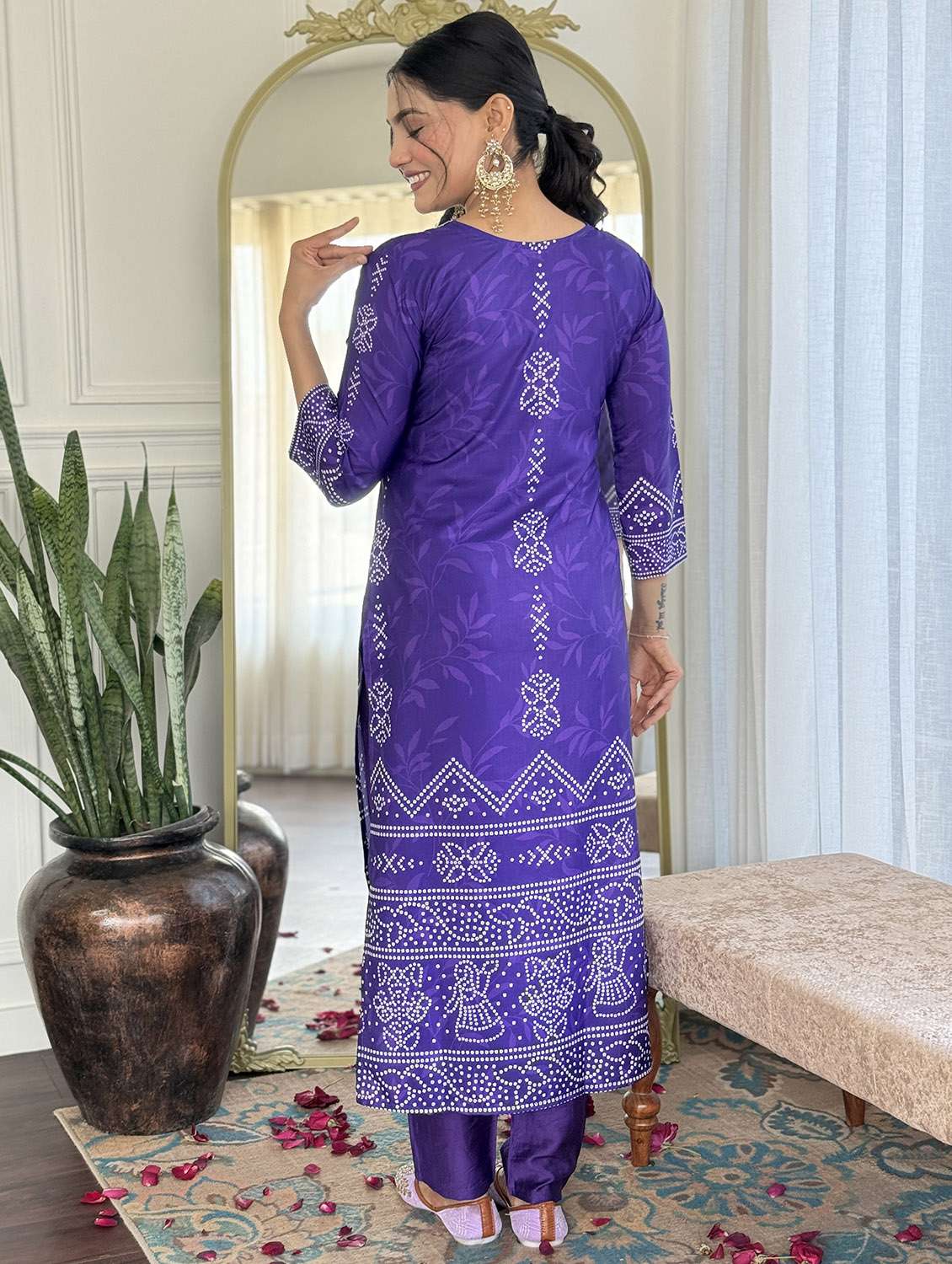 women bandhani three quarter sleeve kurta pant with dupatta set - 22379540 -  Standard Image - 7