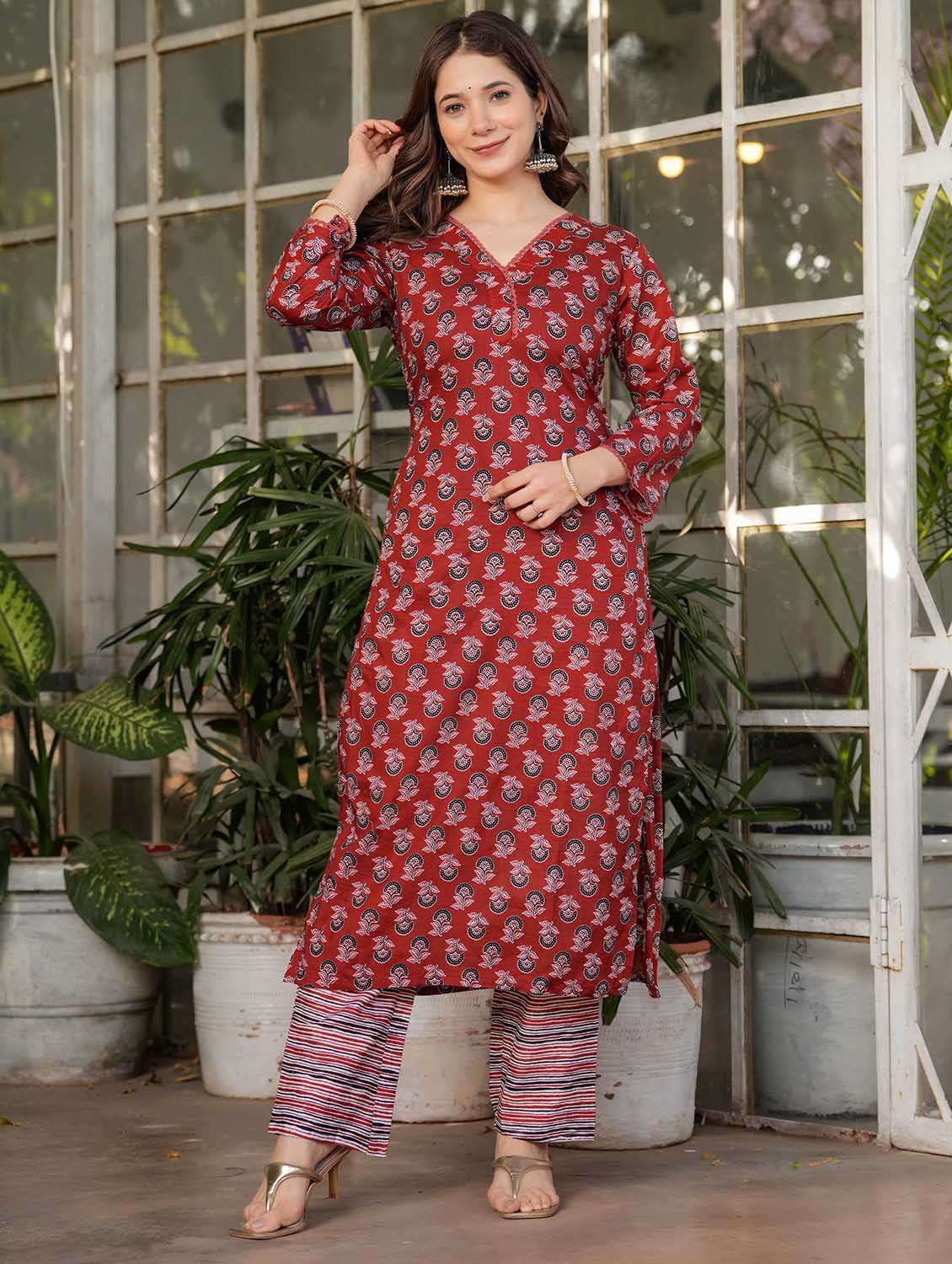 women floral three quarter sleeve kurta pant with dupatta set - 22379553 -  Standard Image - 2