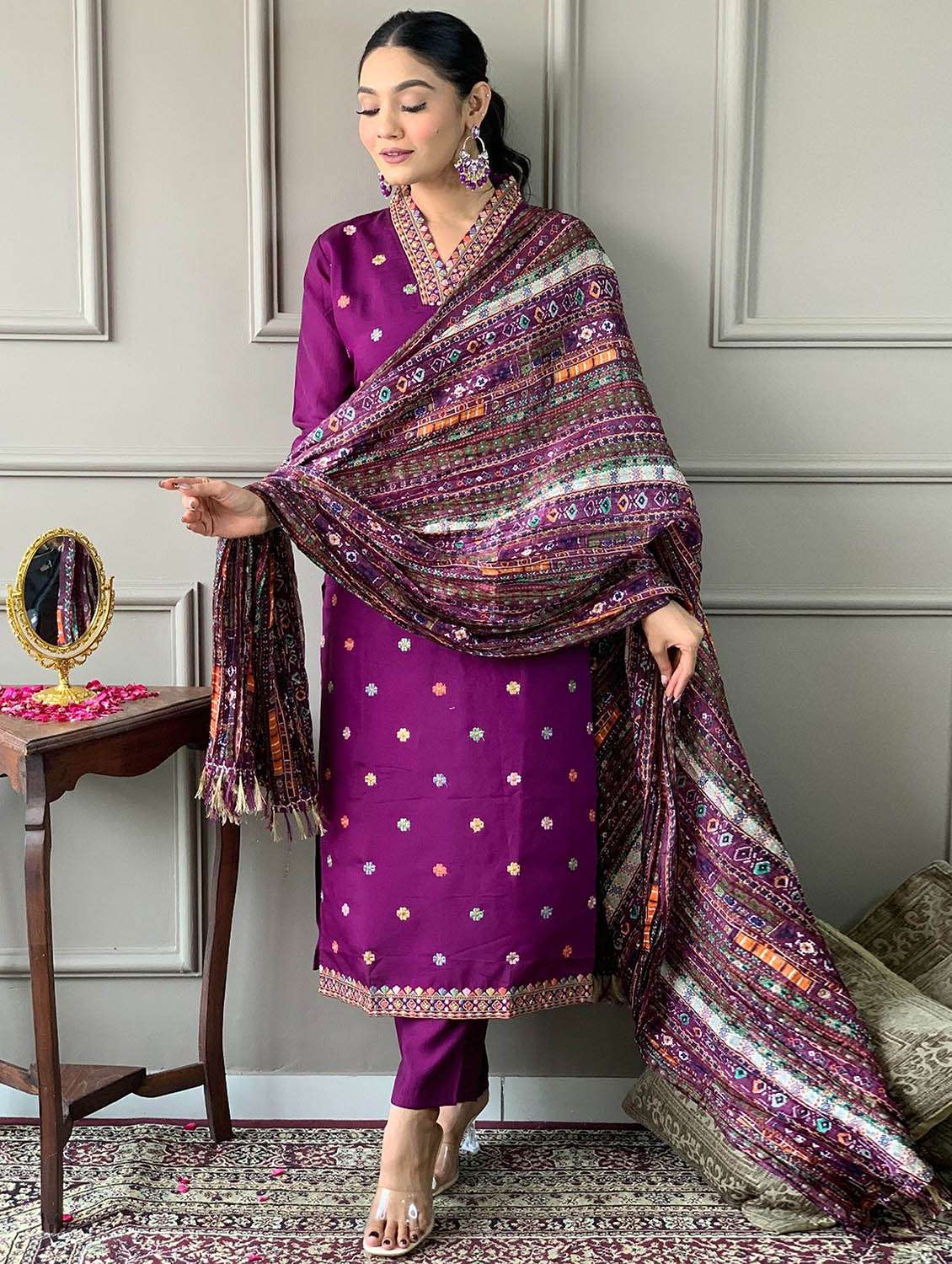 women self design three quarter sleeve kurta pant with dupatta set - 22379556 -  Standard Image - 2