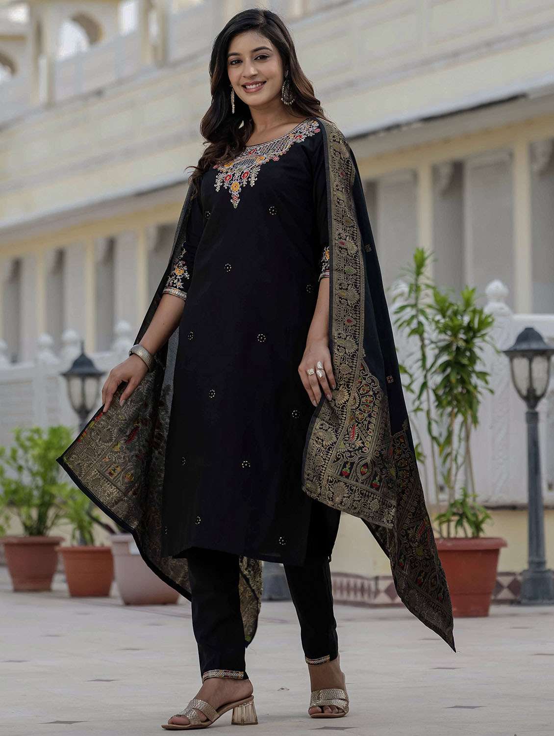women solid with work three quarter sleeve kurta pant with dupatta set - 22379587 -  Standard Image - 7