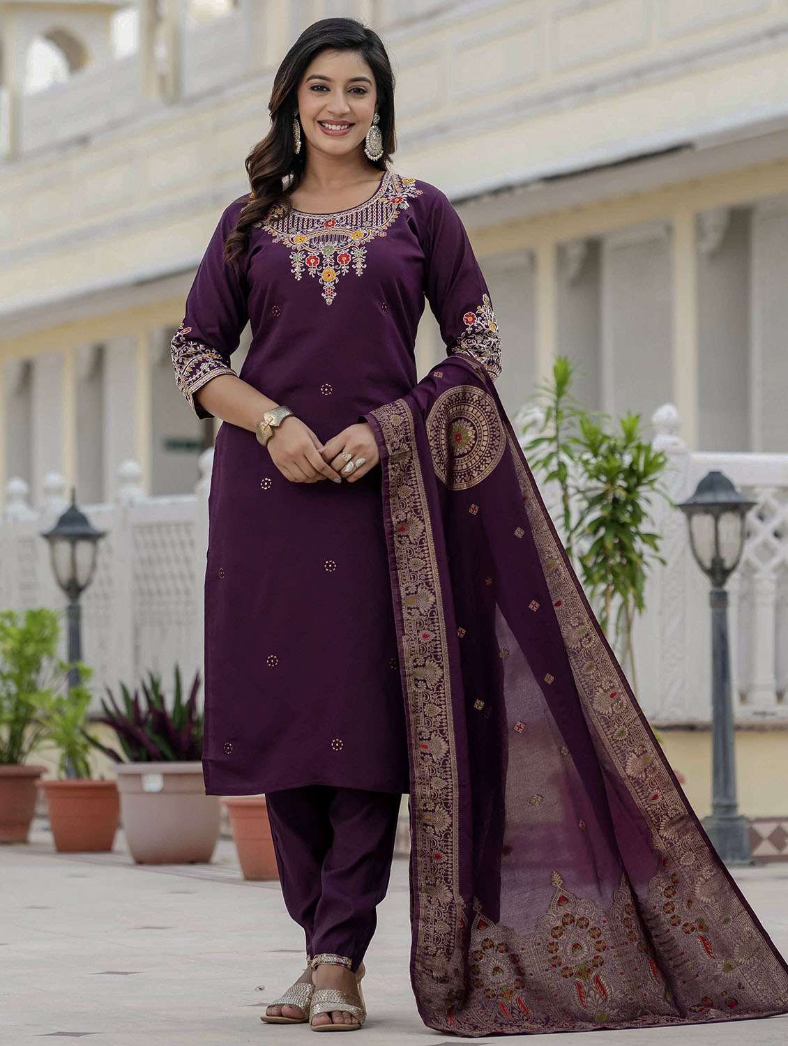 women solid with work three quarter sleeve kurta pant with dupatta set