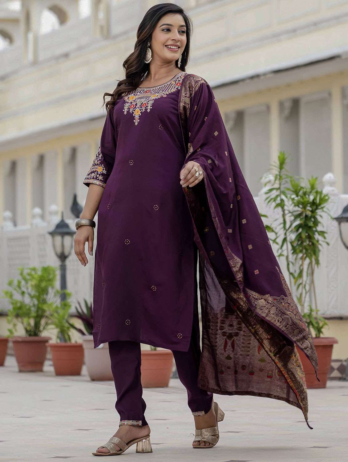 women solid with work three quarter sleeve kurta pant with dupatta set - 22379589 -  Standard Image - 7