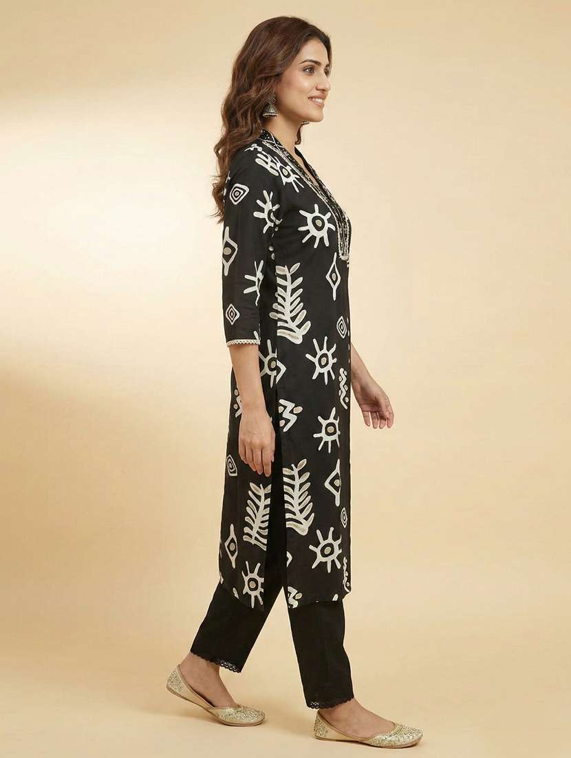 women printed three quarter sleeve kurta pant set - 22379781 -  Standard Image - 2