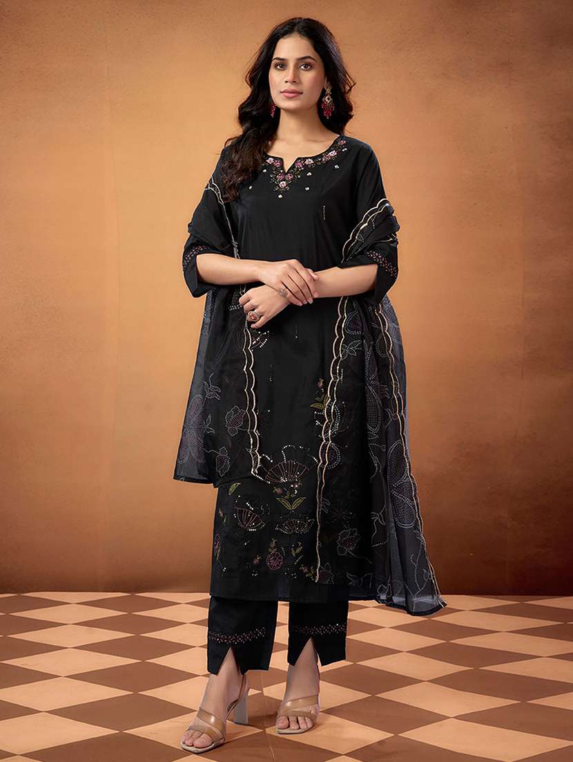 women solid with work three quarter sleeve kurta pant with dupatta set - 22379786 -  Standard Image - 2