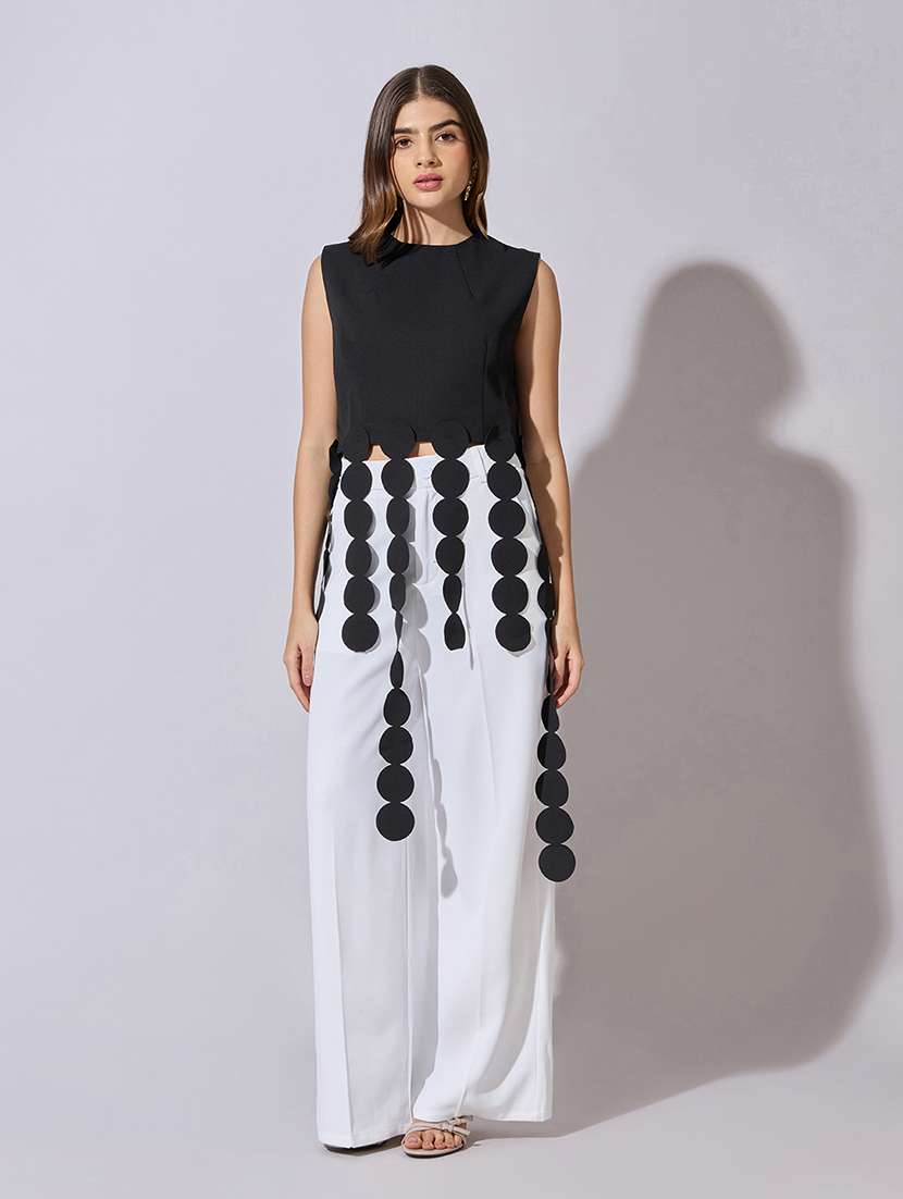Womenn Solid Sleeveless Crop Top - 22381039 -  Standard Image - 2