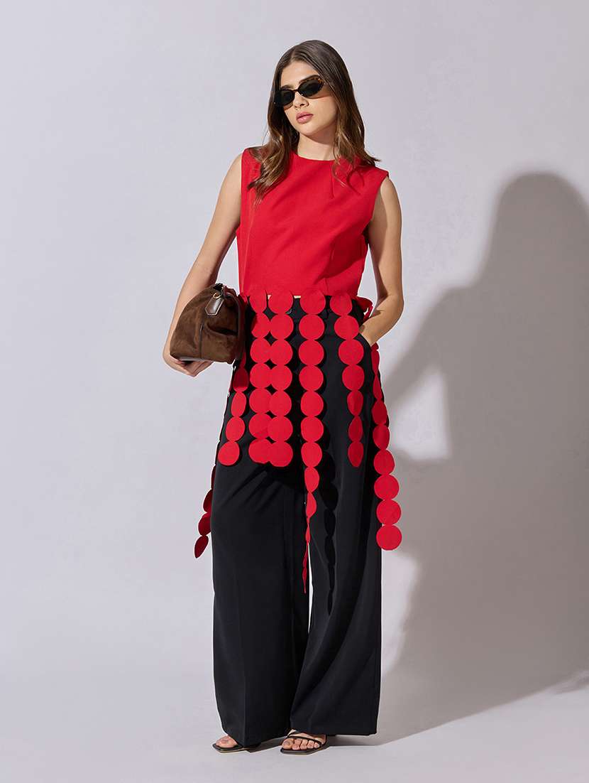 womenn solid sleeveless crop top