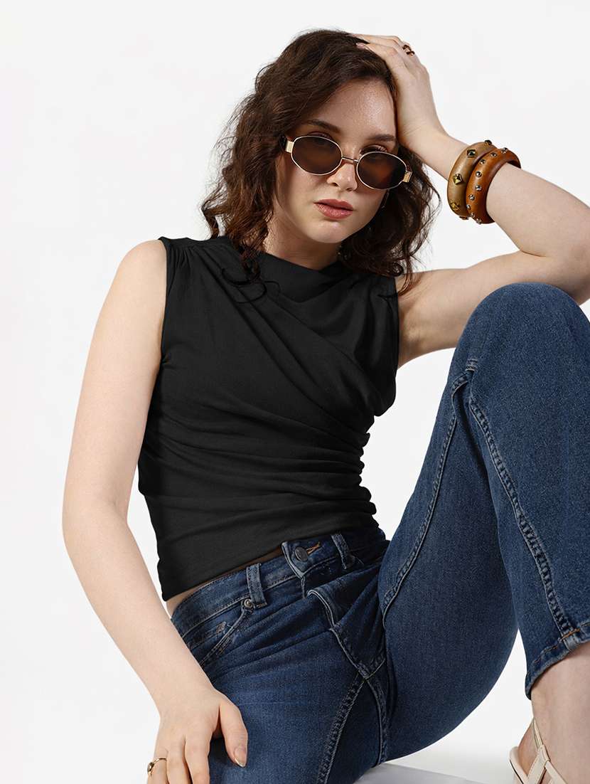 women solid sleeveless ruched top
