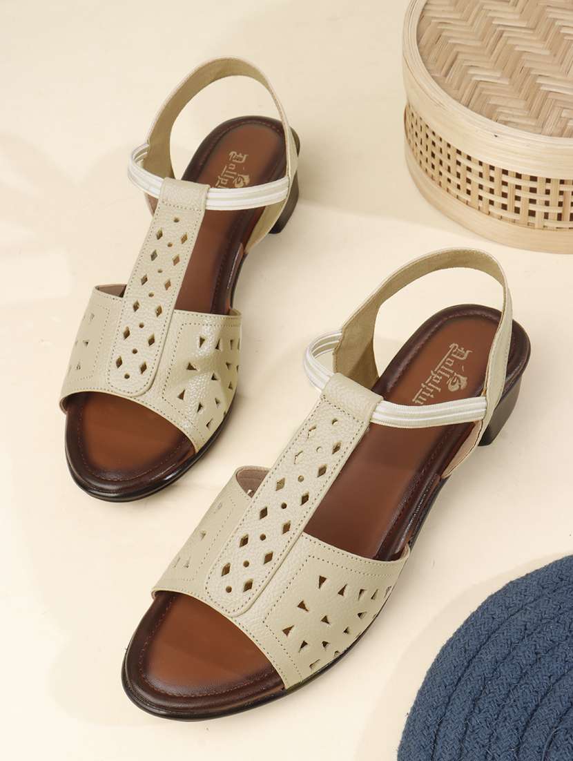 women cream back strap sandal