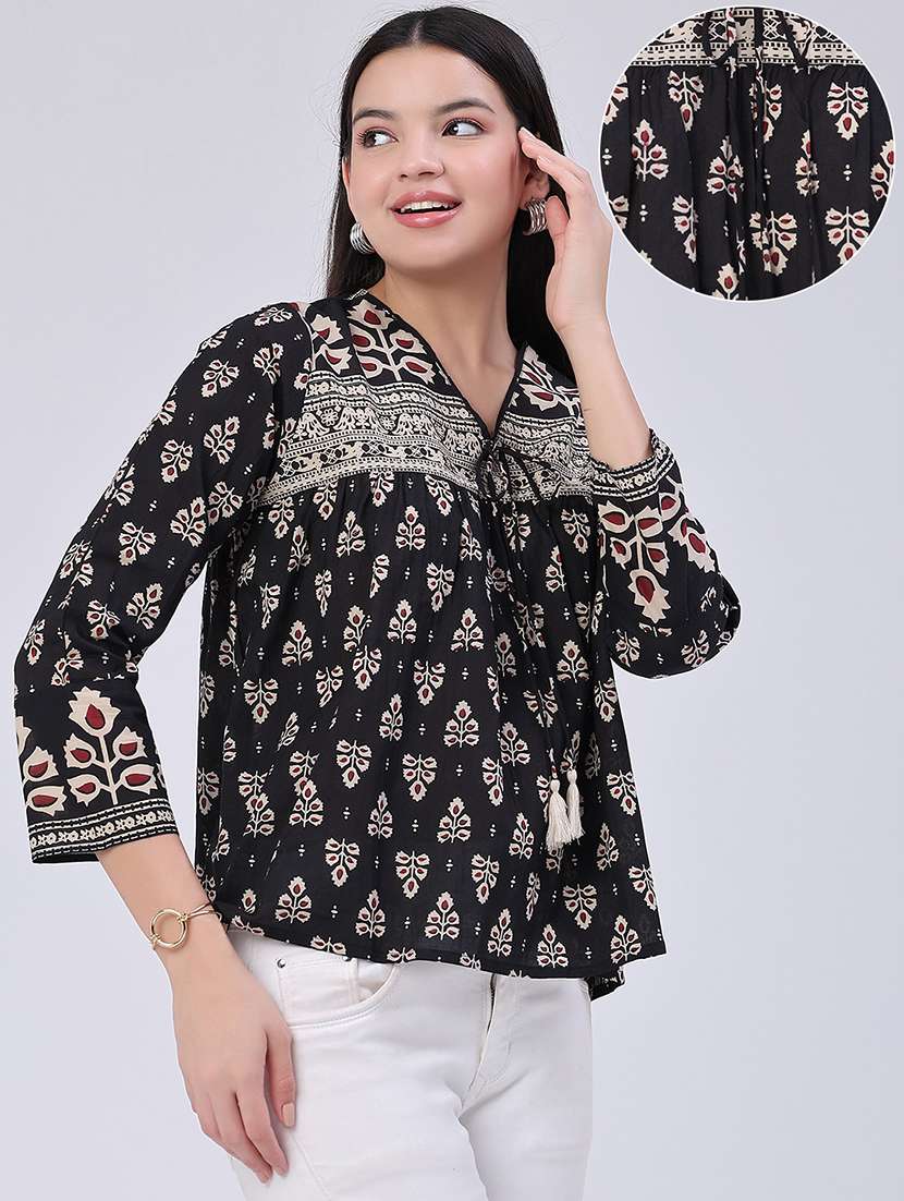 Women Printed Three Quarter Sleeves Regular Top - 22382188 -  Standard Image - 2