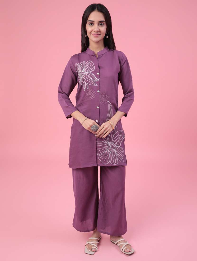 Women Solid With Work Three Quarter Sleeve Ethnic Co-ord Set - 22382296 -  Standard Image - 2