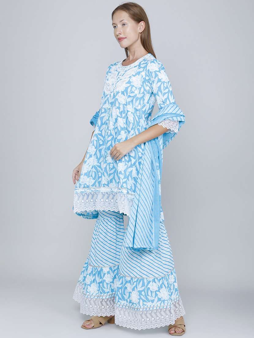 Women Printed Three Quarter Sleeve Kurta Sharara With Dupatta Set - 22382352 -  Standard Image - 2