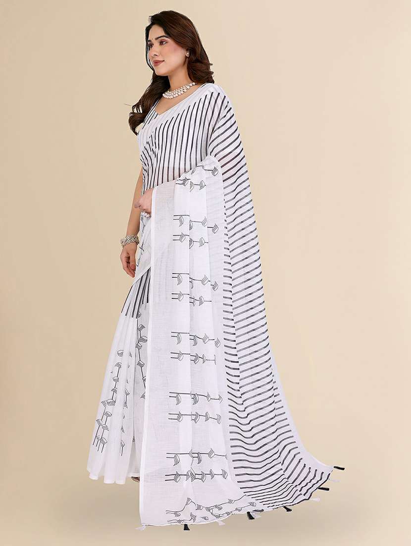 women printed casual wear saree with blouse - 22384330 -  Standard Image - 2