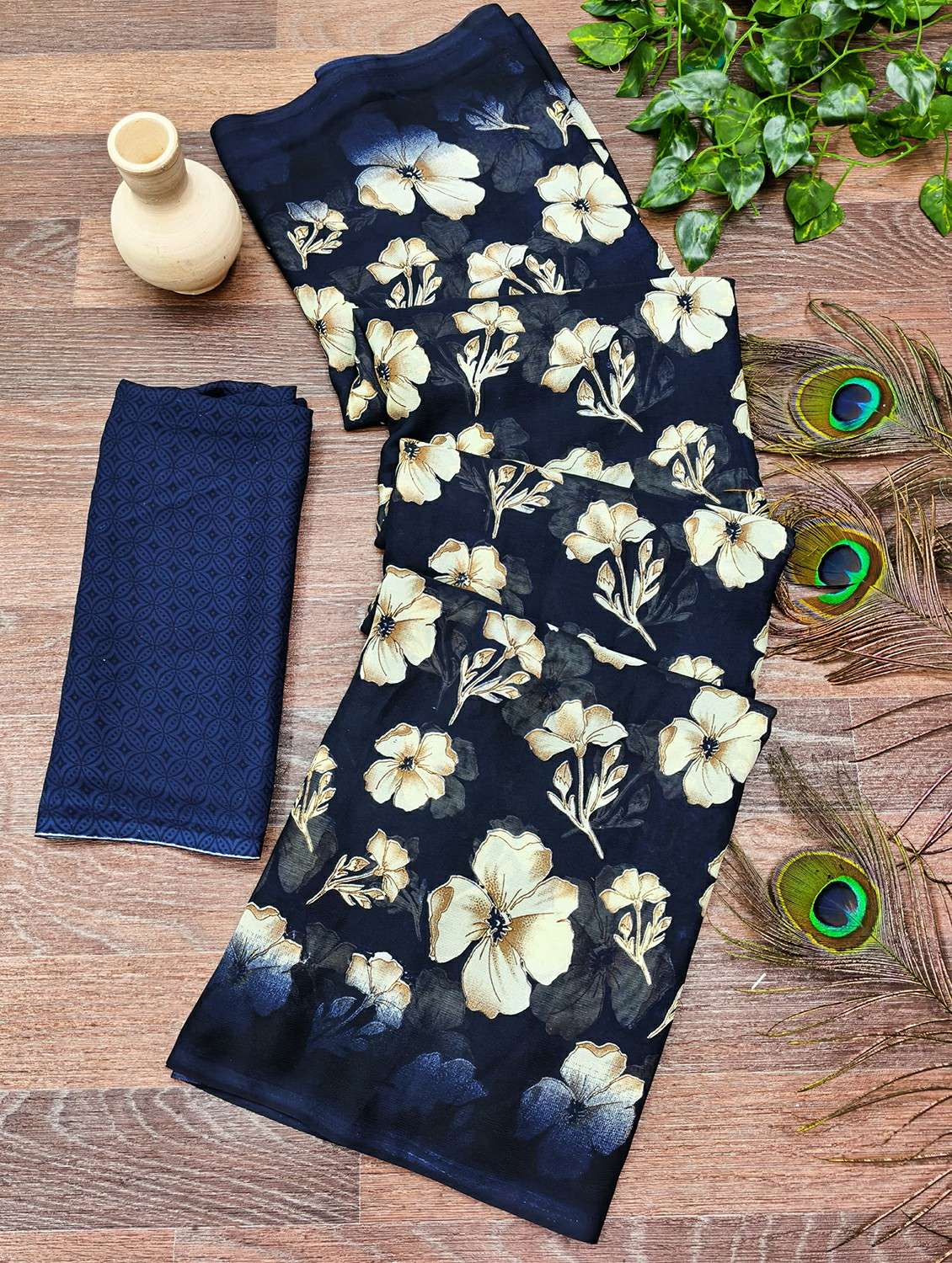 women printed casual wear saree with blouse - 22384358 -  Standard Image - 2