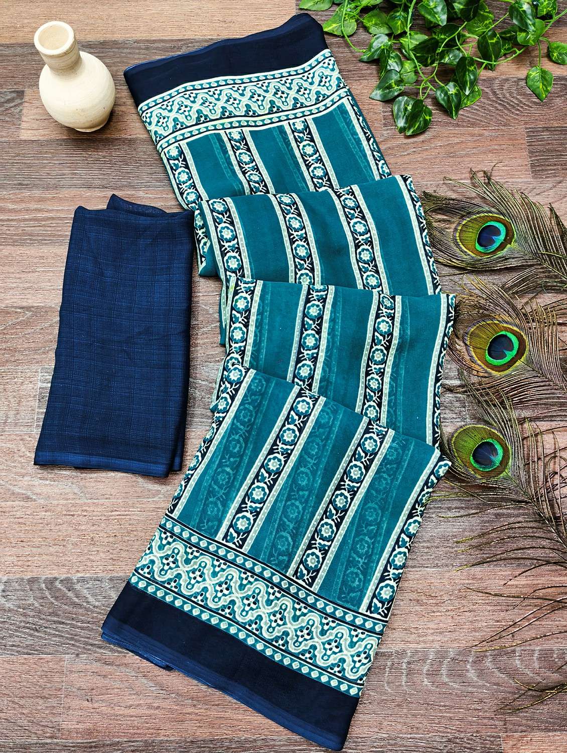 women printed casual wear saree with blouse - 22384363 -  Standard Image - 2