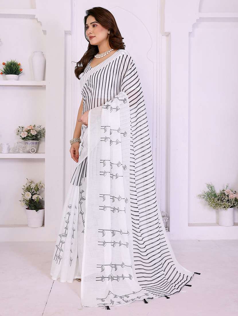 women printed casual wear saree with blouse - 22385059 -  Standard Image - 2