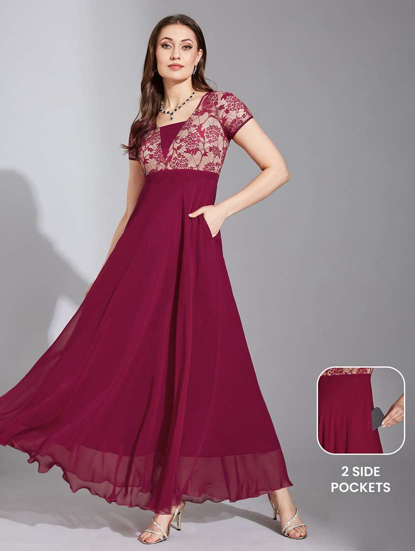 women self desigend short sleeve lace dress - 22385279 -  Standard Image - 2