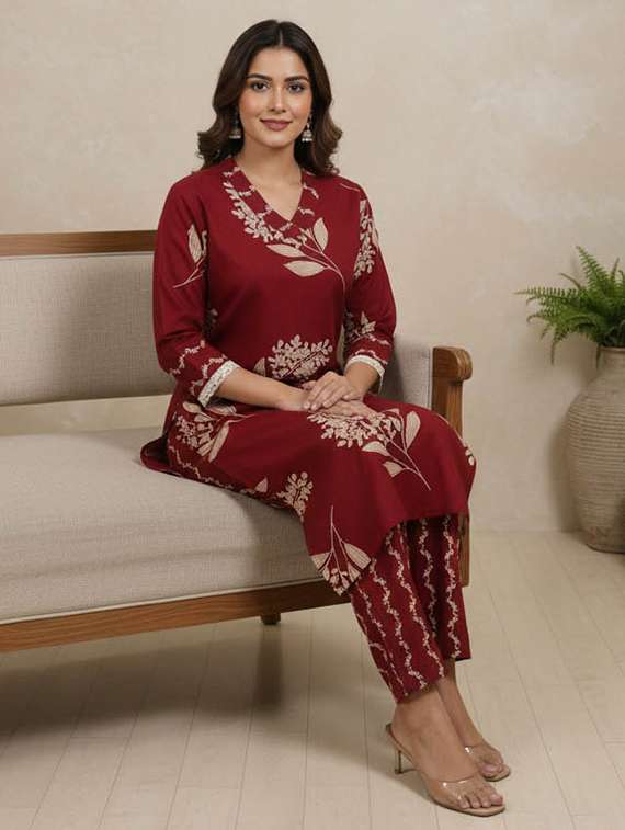 women printed three quarter sleeve kurta and pant set - 22385339 -  Standard Image - 2