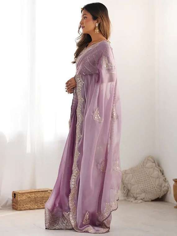 women solid with work embroidered saree with blouse - 22385425 -  Standard Image - 2