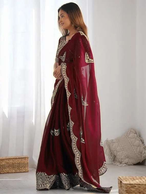 Women Solid With Work Embroidered Saree With Blouse - 22385434 -  Standard Image - 2