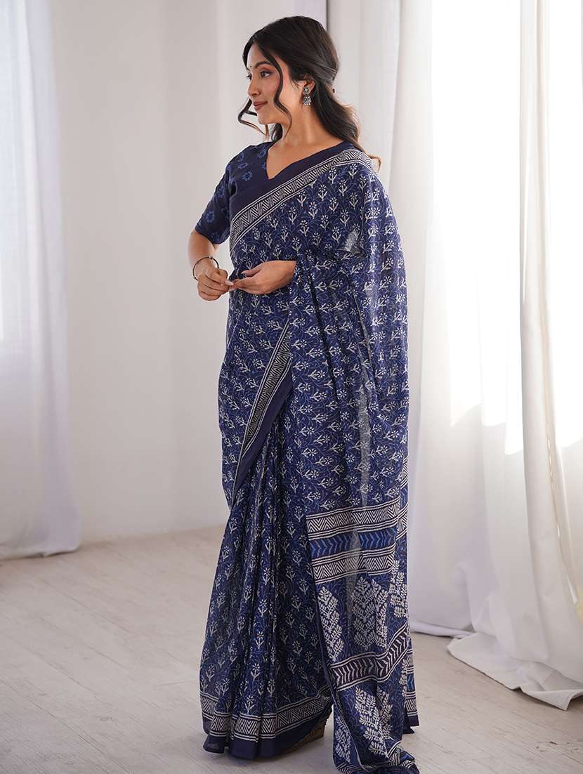 women printed casual wear saree with blouse - 22385460 -  Standard Image - 2