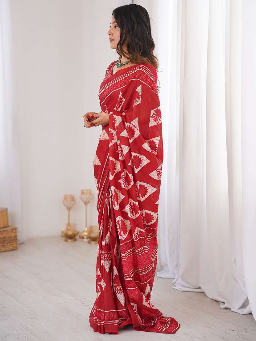 women printed casual wear saree with blouse - 22385462 -  Standard Image - 2
