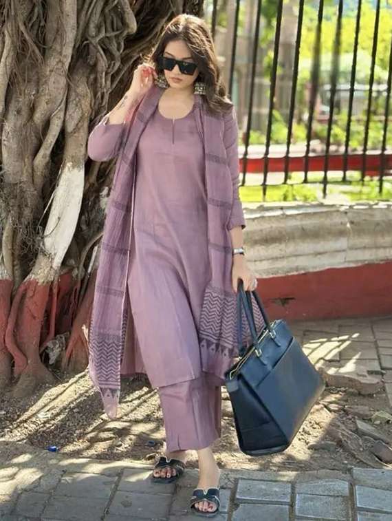 women solid three quarter sleeve kurta pant with dupatta set - 22385485 -  Standard Image - 2