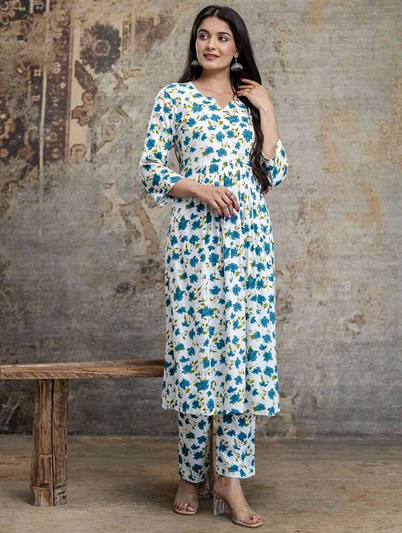 Women Printed Three Quarter Sleeve Kurta Pant Set - 22385542 -  Standard Image - 2