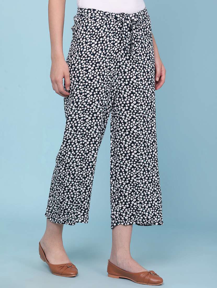 Women Floral Printed Mid Rise Palazzo - 22386548 -  Standard Image - 2