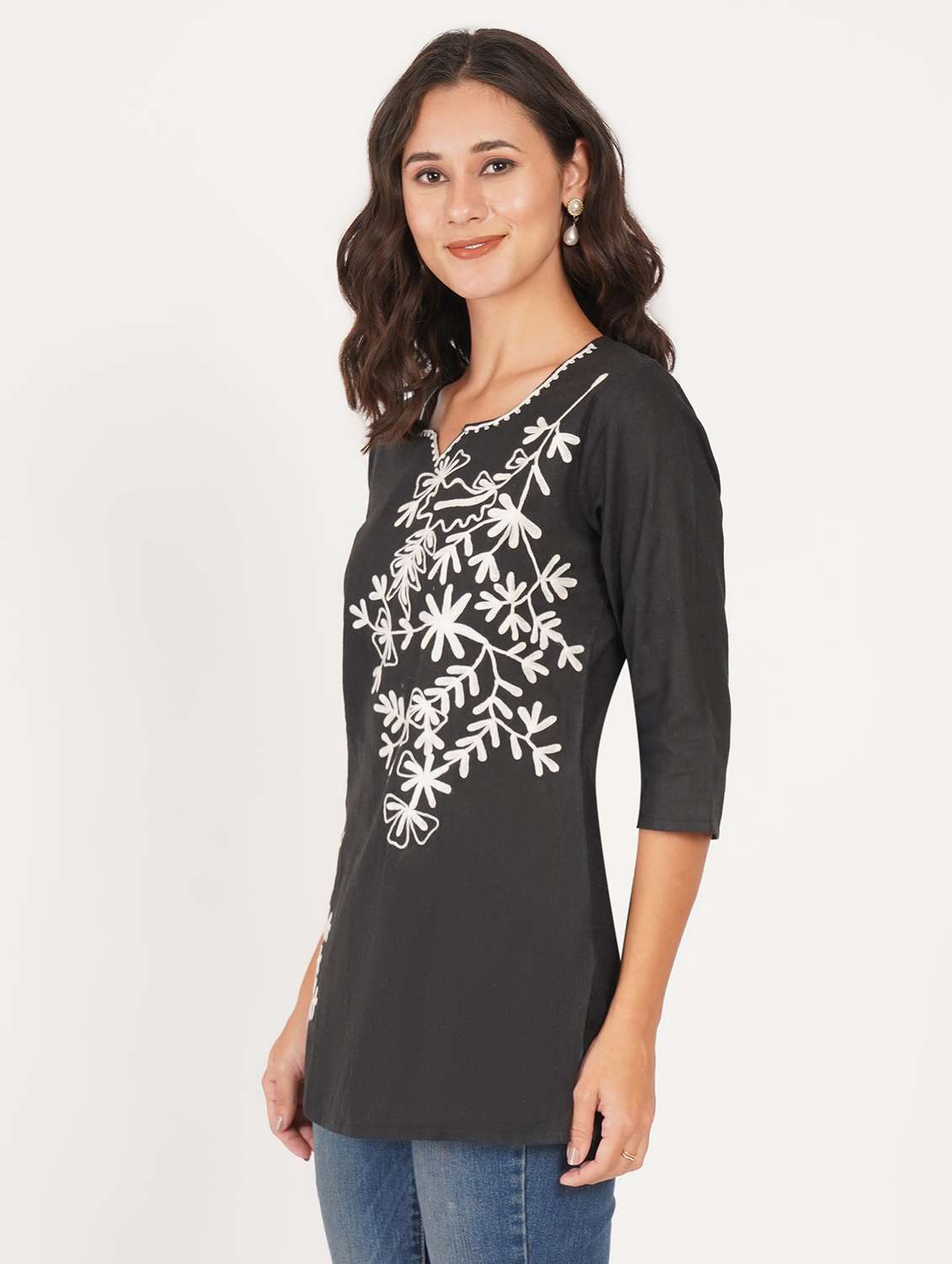 women solid with work notch neck straight kurti - 22387078 -  Standard Image - 2